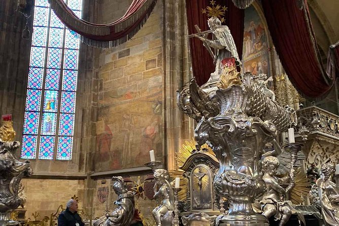 Small-Group Tour of Prague Castle with a local guide - St. Vitus Cathedral interior: the part that justifies the tour