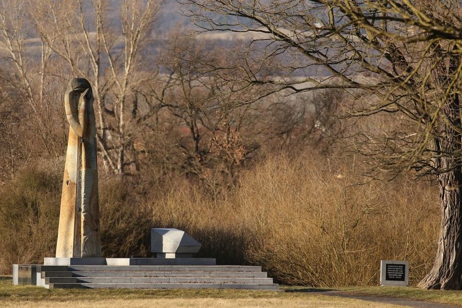 Terezin: Guided Tour of the Concentration Camp and Museum - Key Things I’d Focus On Before You Go
