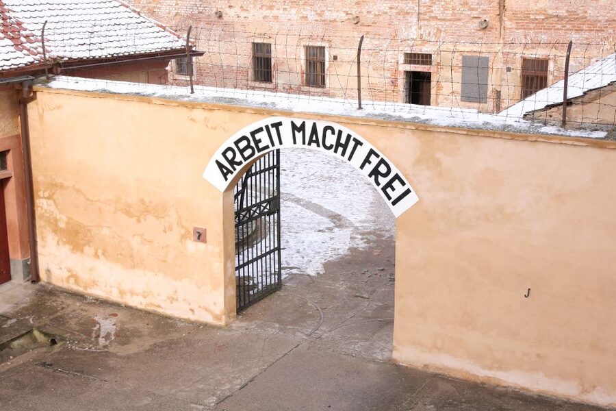 Terezin: Guided Tour of the Concentration Camp and Museum - The Short Free Time: Use It Smart, Not Happily