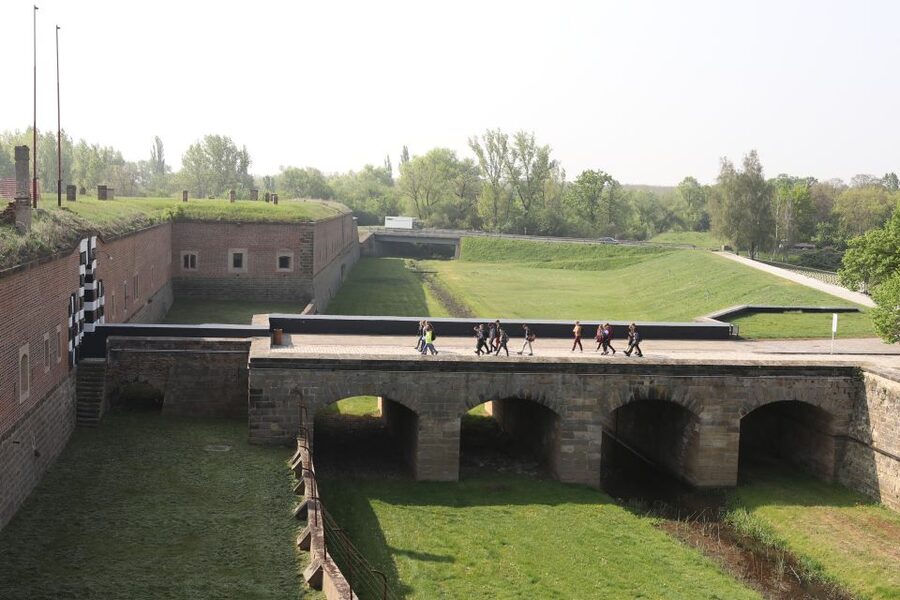 Terezin Memorial: Entry Ticket Combo w. Guided Walking Tour - Don’t forget the extra walking around the ghetto area