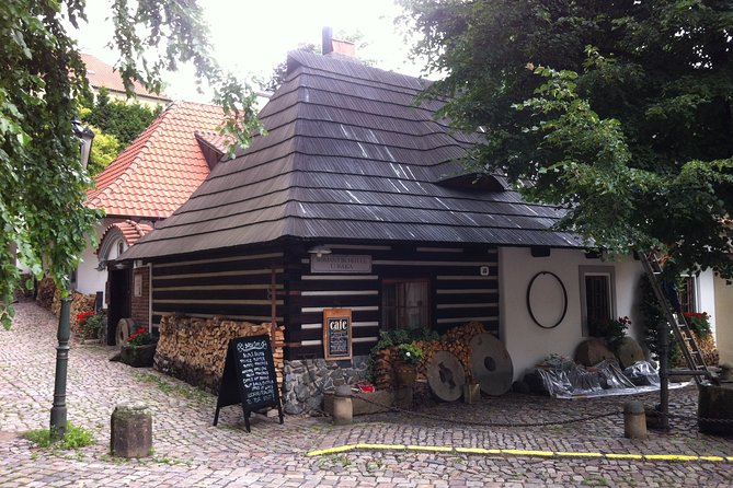 The Ultimate Prague History Tour - Stop 4 to 5: Nerudova, St. John’s Hill, and Malostranské náměstí
