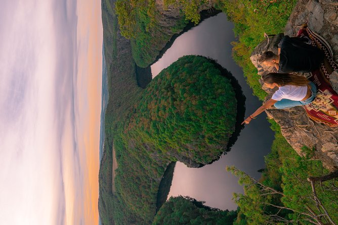 Trip to Viewpoint Maj Czech Horseshoe Bend - Why Vyhlídka Maj feels so special outside Prague