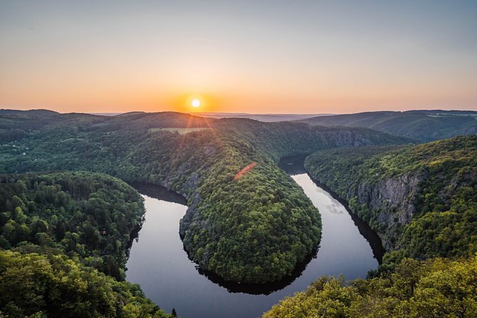 Trip to Viewpoint Maj Czech Horseshoe Bend - Walking 10 to 15 minutes to Vyhlídka Maj