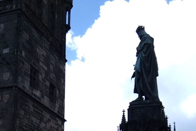 Ultimate Prague Private Walking Tour - Meeting, pickup, and how the tour actually starts