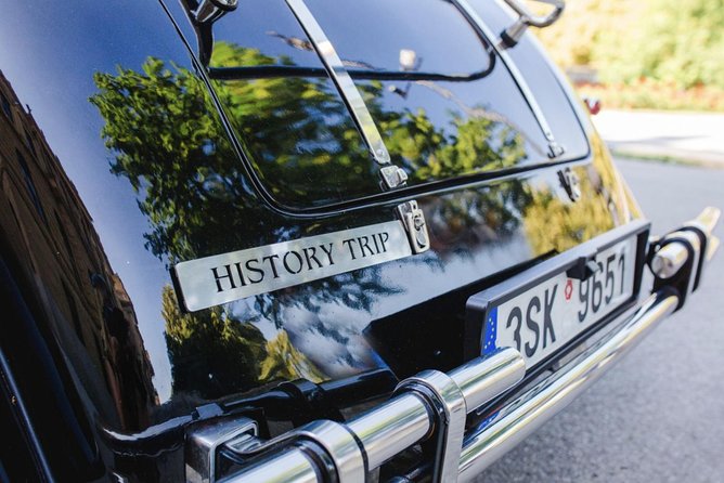Vintage Cars Prague - Grand City Tour 150min / 1-6 pers. 2,5hrs - How the 150-minute route keeps you seeing more