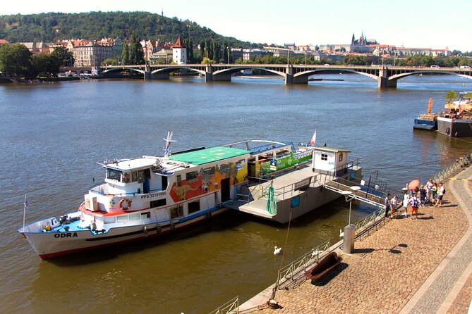 Vltava River Boat Trip and Zoo Entrance Ticket in Prague - How the meeting point works near Charles Bridge