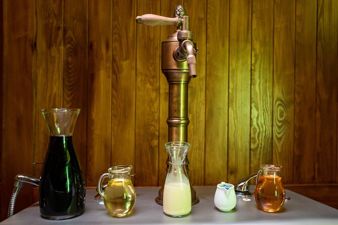 Wine SPA and Salt Cave for 1-12 people - The Wine Bath: 36 to 40°C, Cleopatra Oil, and Two Drinks